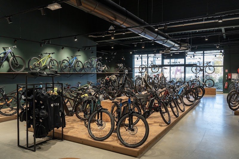 Cycles · Magasin de vélo Trek | Colnago | Mondraker | Kalkhoff | Riese & Müller - Aubenas