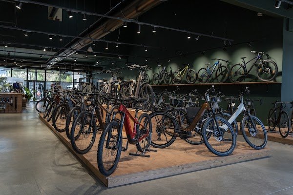 Cycles · Magasin de vélo Trek | Colnago | Mondraker | Kalkhoff | Riese & Müller - Aubenas - Photo 4