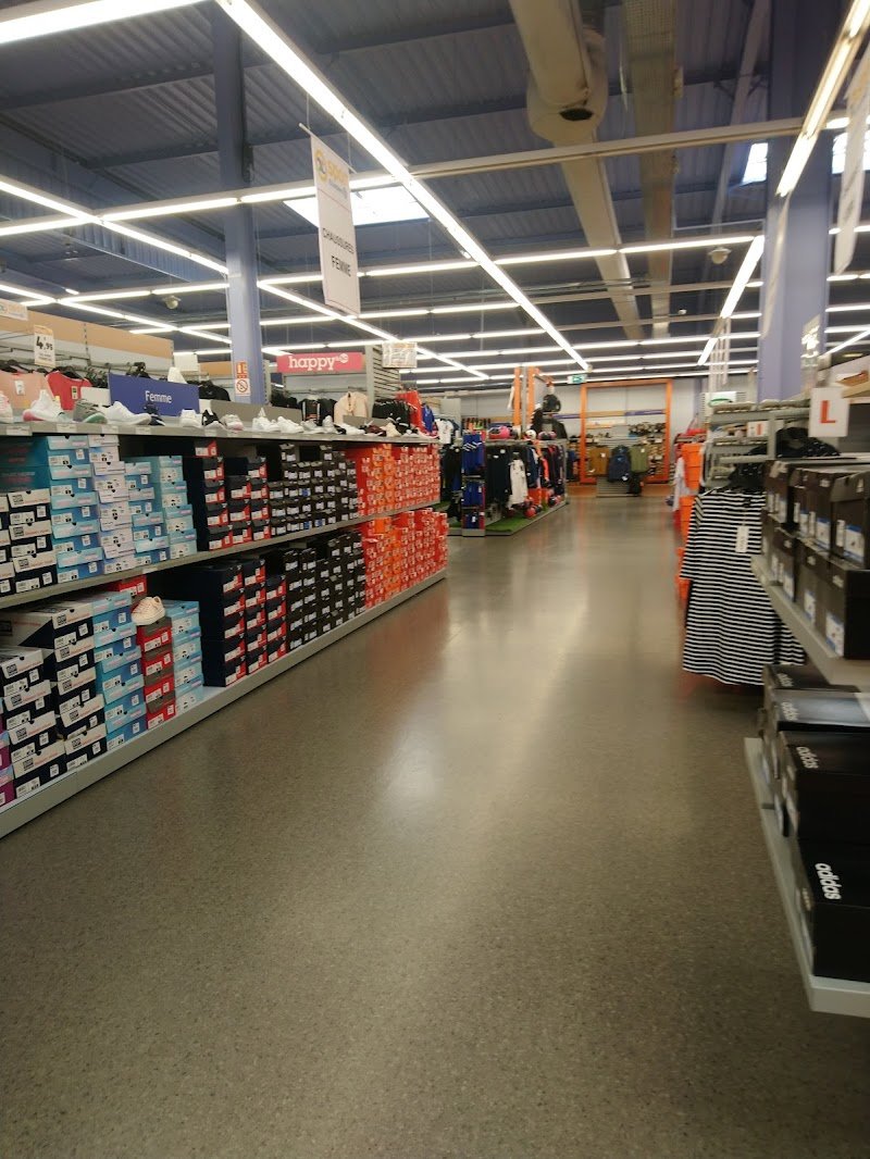 Sports Store E-Leclerc in Romilly Sur Seine