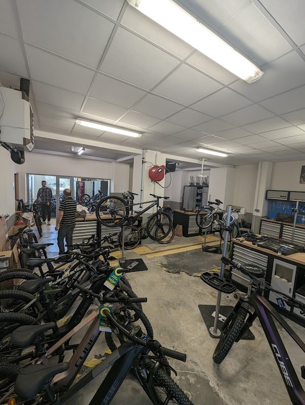 Ekhlofit Bikes - Photo 2