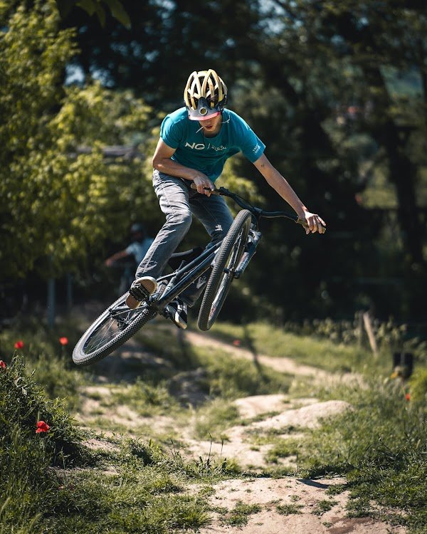 Bikepark Duverbike location VTT VTTAE club VTT trottinette électrique - Photo 3