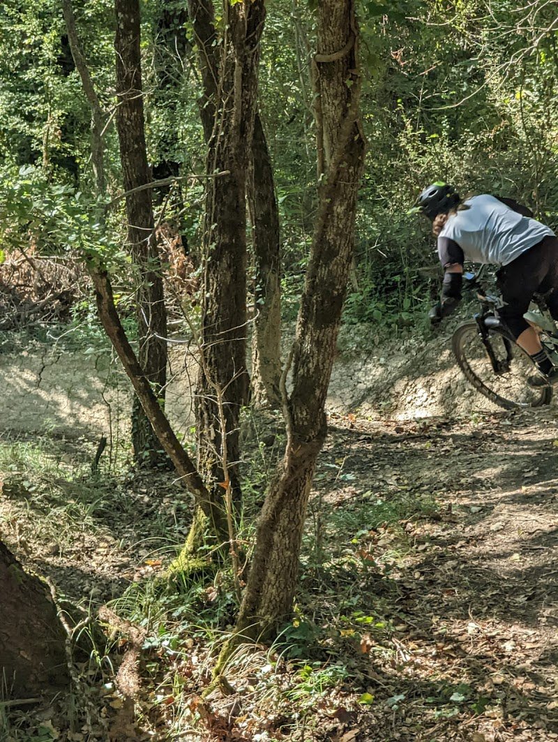 Enduro Session | Location vélo Millau | Navette Enduro | Cours Enduro | Packraft | Aménagement chemins vélos