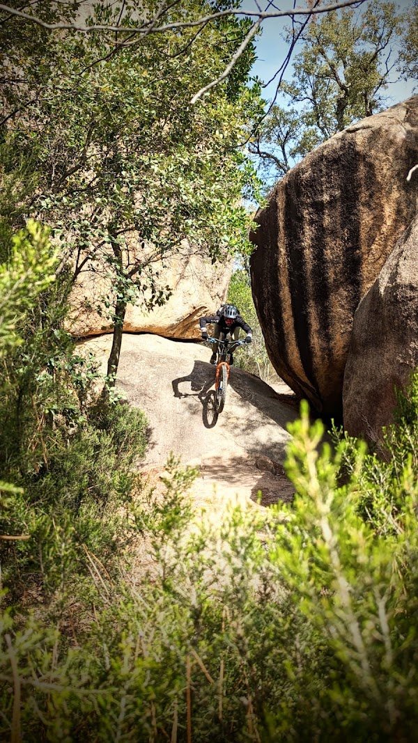 Enduro Session | Location vélo Millau | Navette Enduro | Cours Enduro | Packraft | Aménagement chemins vélos - Photo 3