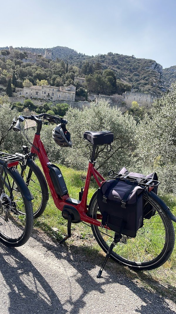 STATIONS BEE'S LUBERON ROBION - Photo 3