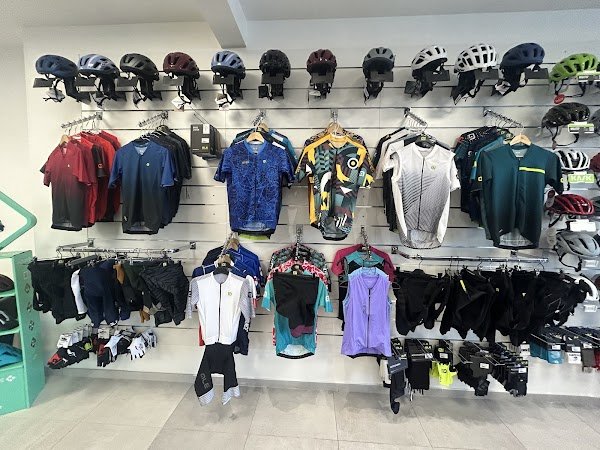 Tandem Bike shop - Photo 2