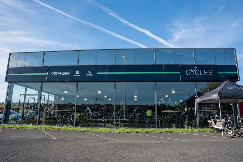 Mary Cycles Deauville