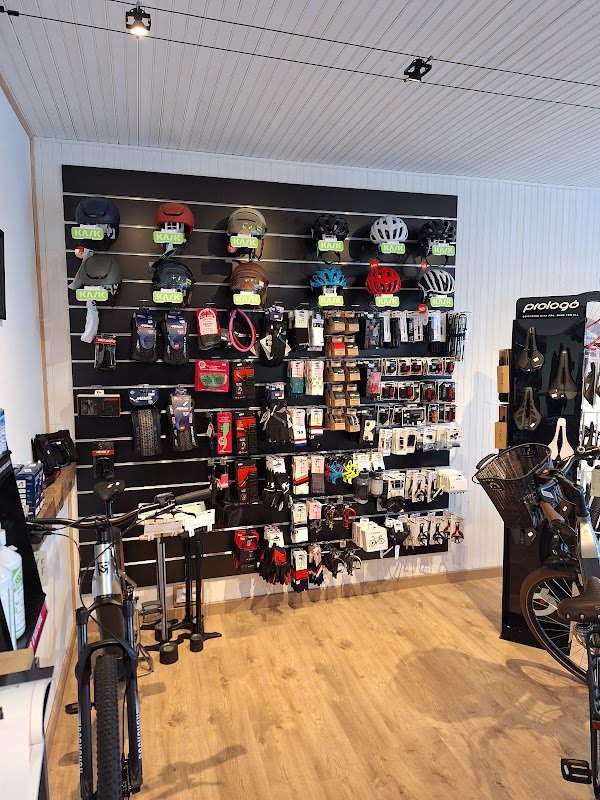 La Tête dans le Guidon - Photo 2