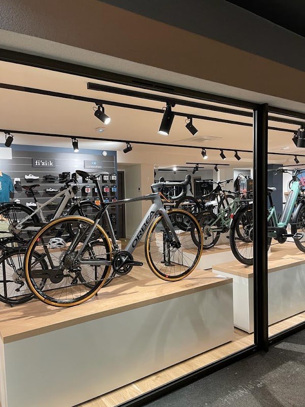 Bike shop Pontarlier - Photo 2