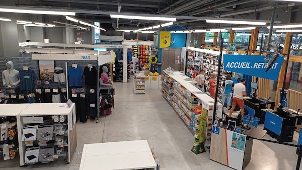 DECATHLON - Photo 2