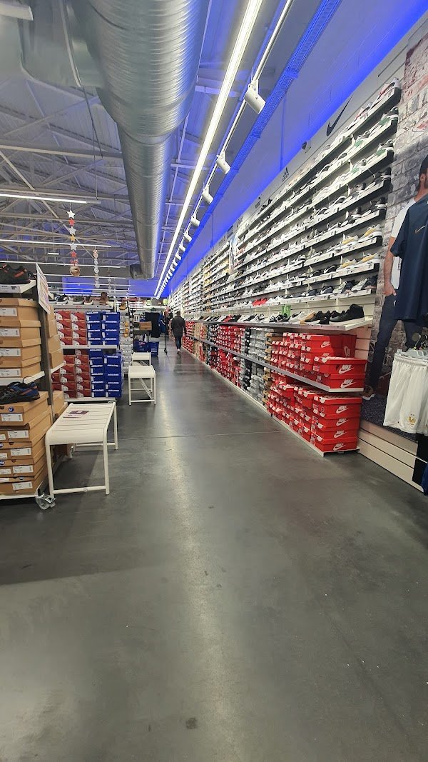 Intersport LE GRAND QUEVILLY - Photo 3