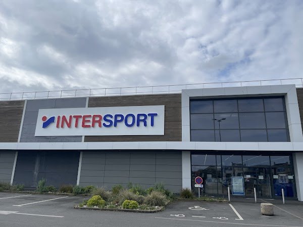 Intersport Saint Pol de Leon - Photo 3