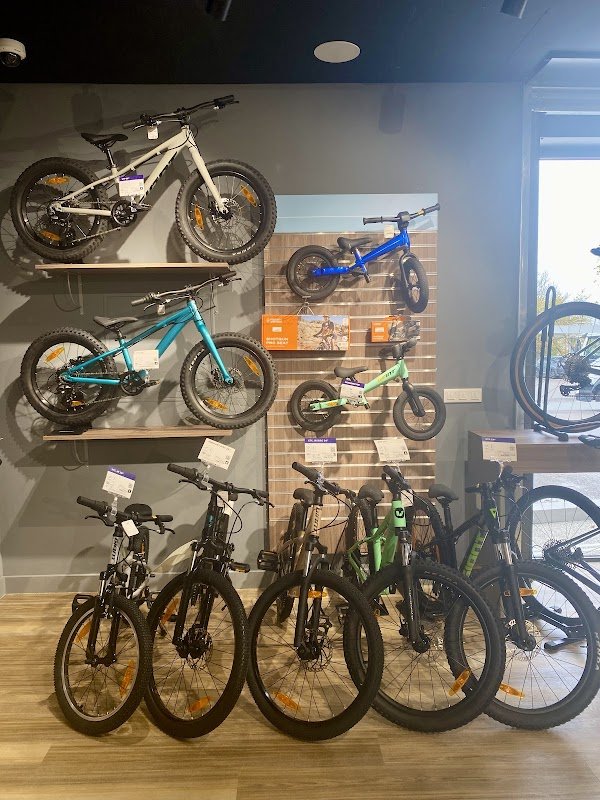 GIANT Montpellier Jacou - Photo 2