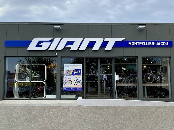 GIANT Montpellier Jacou - Photo 5