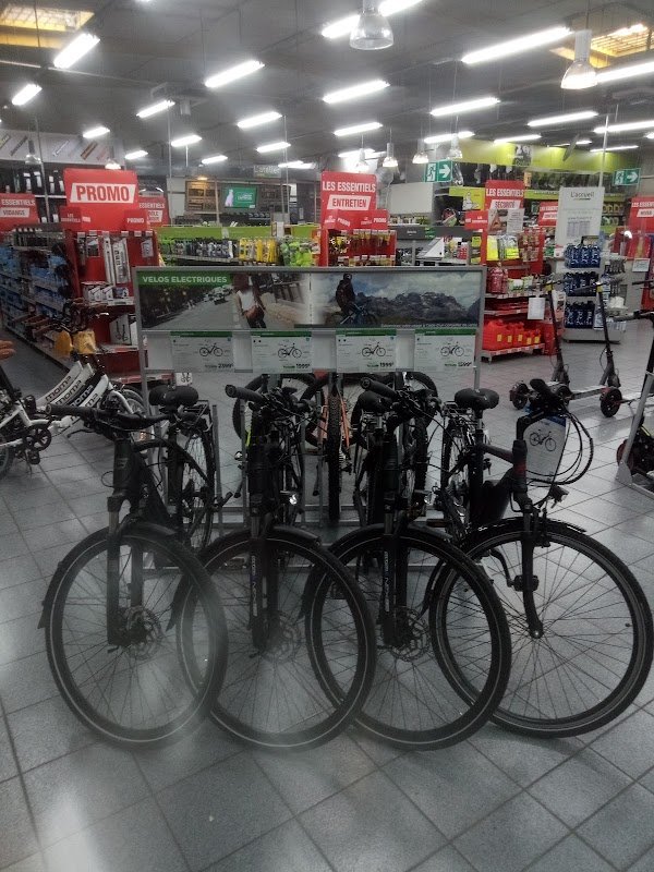 Auto Feu Vert Nimes Center - Photo 3