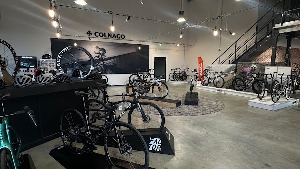 Magasin de Vélos BMC Factor Colnago - Photo 2