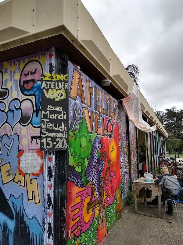 ZINC - Bike Workshop / Second hand / computer repair - Photo 4