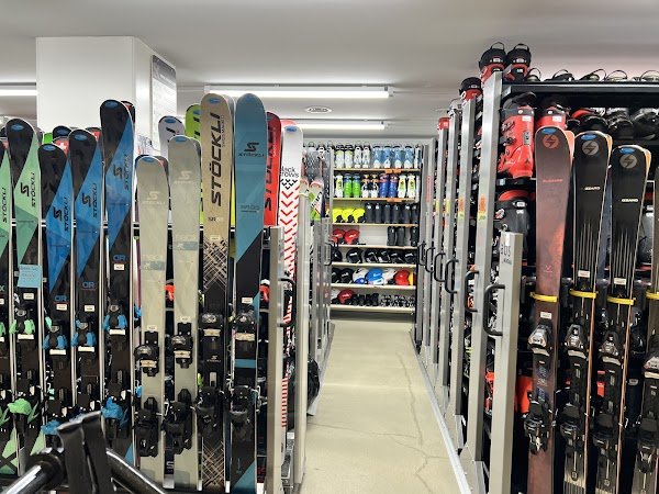 Copos Ski & Bike Center - Photo 4