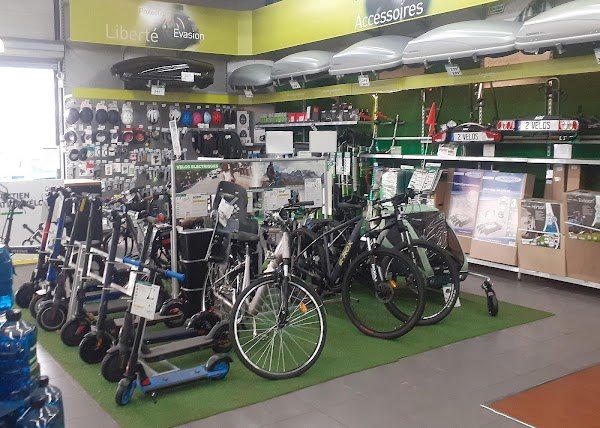 Auto Feu Vert Estancarbon Center - Photo 2