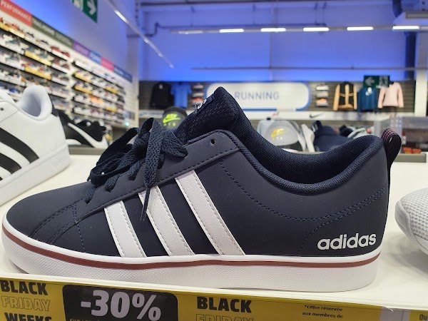 Intersport Podensac - Photo 2