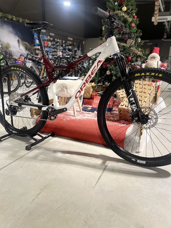 Vélo Station Vitré - Photo 3