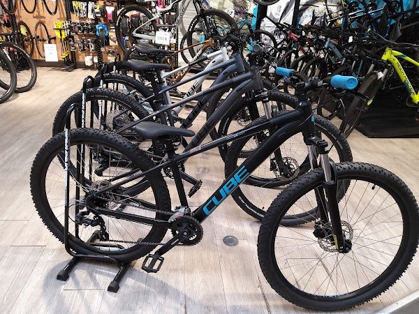 Sarl Poulain Cycles - Photo 4