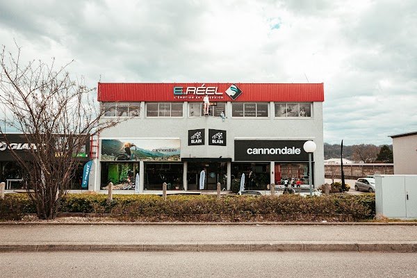 Giant Lyon Ouest - Photo 4