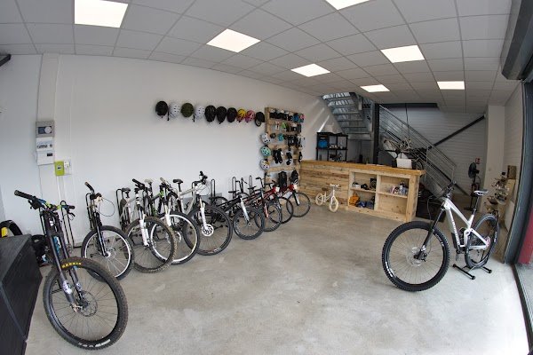 Ibex Bike Shop - Photo 3