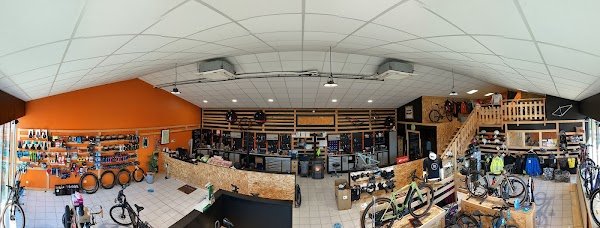 BIKES STORE 2830 - Vente, Reparation & Location Vélo Annecy - Photo 3