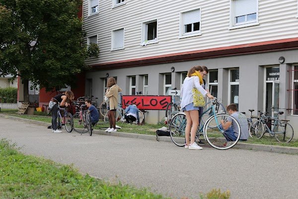 Les Bikers - Photo 3