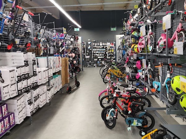 Decathlon Essentiel Lons Le Saunier - Photo 2