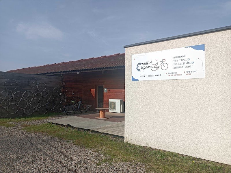 Pont et Pignons - entrepôt