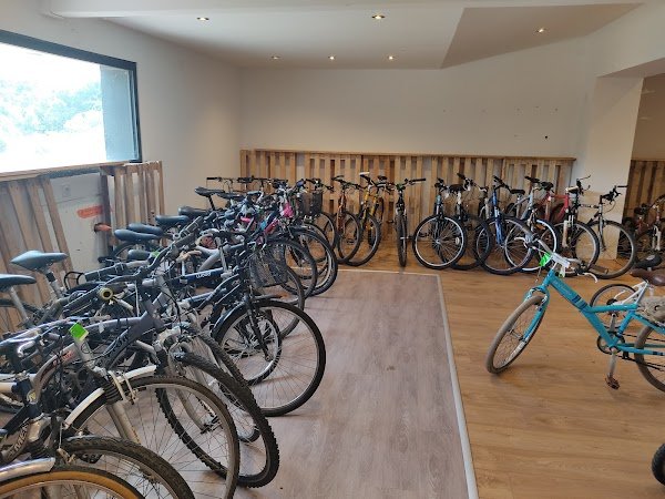 Pont et Pignons - entrepôt - Photo 2