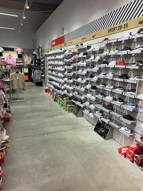 SPORT 2000 Nort-sur-Erdre - Photo 3