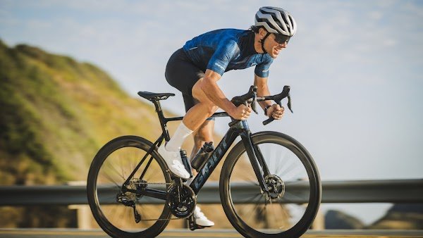 Giant Nantes - Photo 2