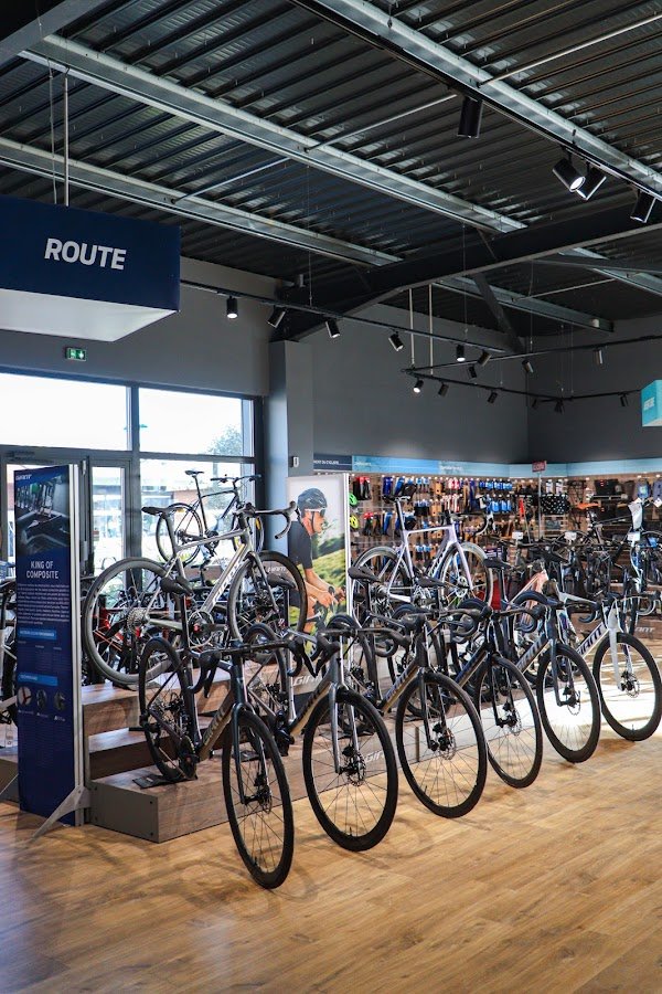 Giant Villeneuve sur Lot - Photo 2