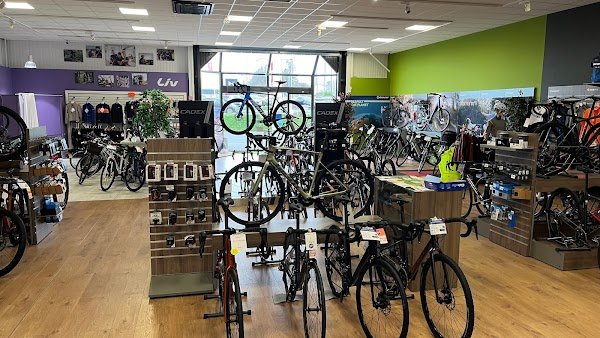 Giant Cholet - Photo 2