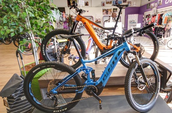 Giant Cholet - Photo 4