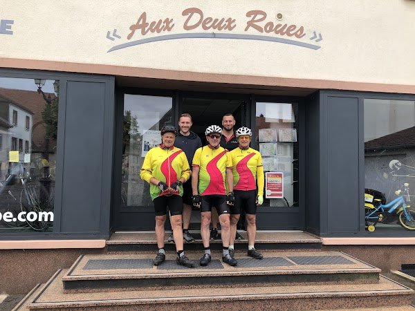 AUX DEUX ROUES SARRALBE - Photo 3