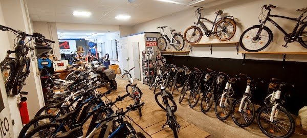 Jomoto & cycles - Photo 3