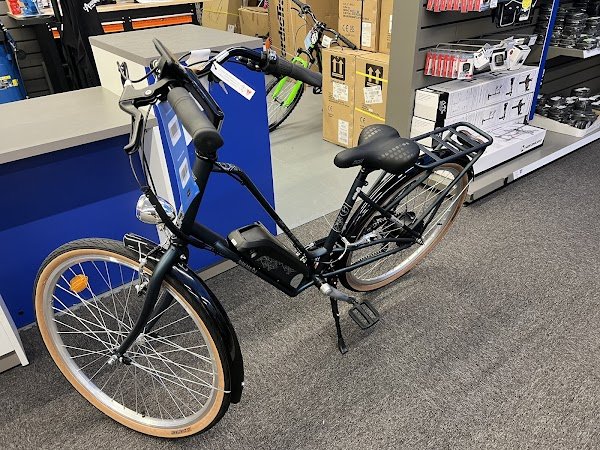 INTERSPORT - FAMECK - Photo 4