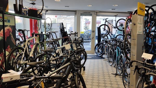 Au Tour de France - Photo 2