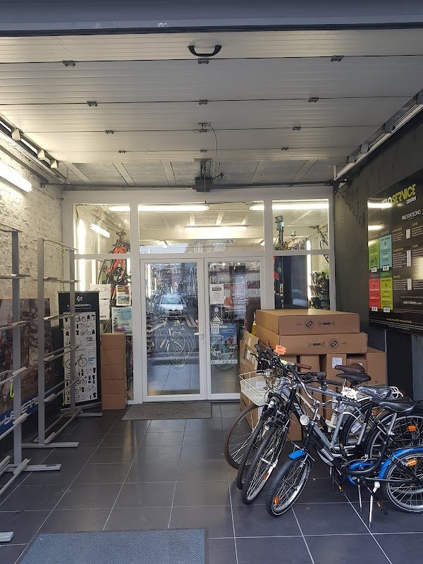 Velo Service Center - Photo 3