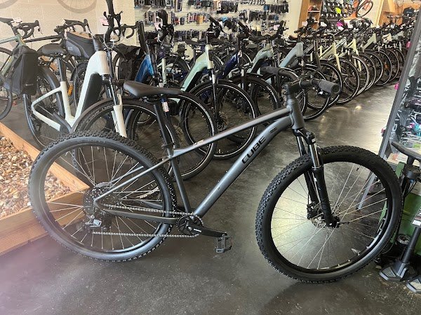 Cycles Sport Inn - Photo 2