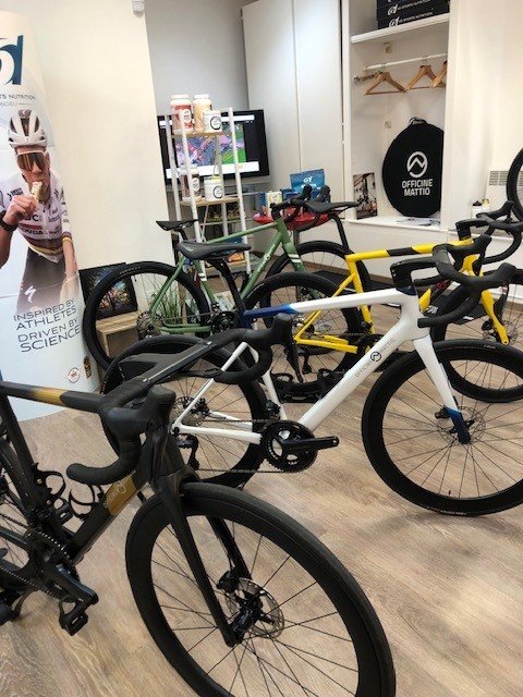 OM Premium Cycles - Photo 2