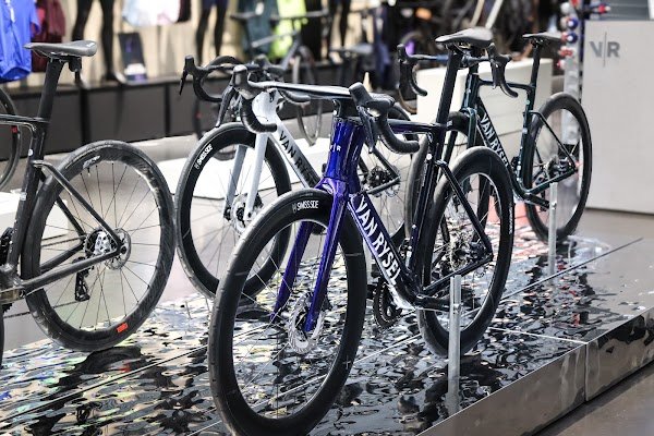 Van Rysel Shop - Photo 2