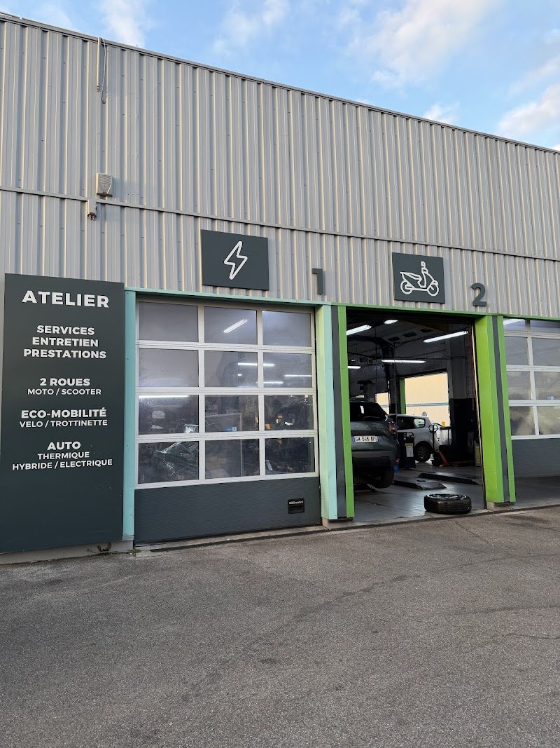 Auto Feu Vert Compiegne Camp Roy Center