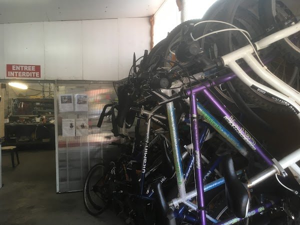 Velo Service Ouvert à L Année - Photo 2