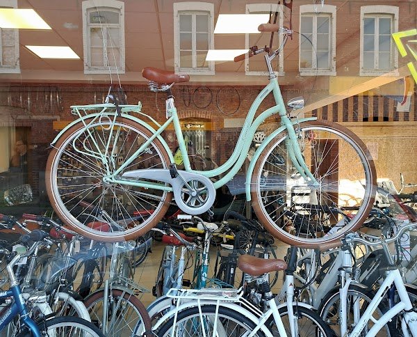 AFR CYCLES - Photo 2