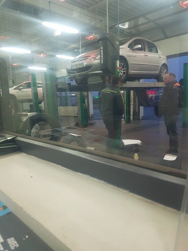 Auto Feu Vert Courrieres Center - Photo 3