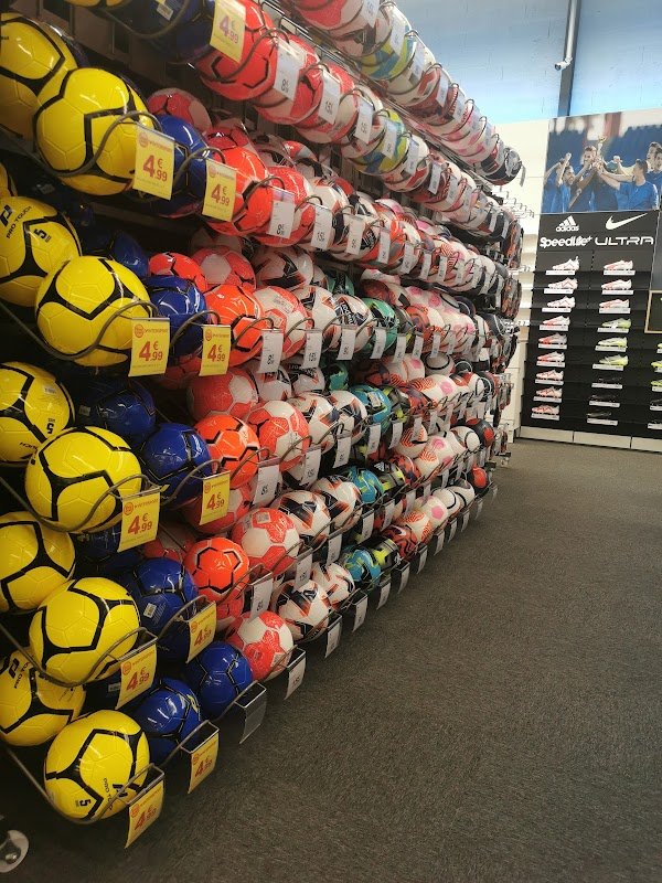 INTERSPORT - ORTHEZ - Photo 3